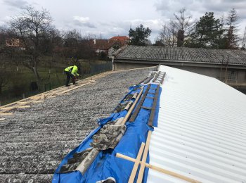 Rekonstrukce střechy firmy Neostan 